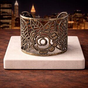 Flower Gold Tone Bracelet | Fashion Bracelet | Elegant Chain Bracelet